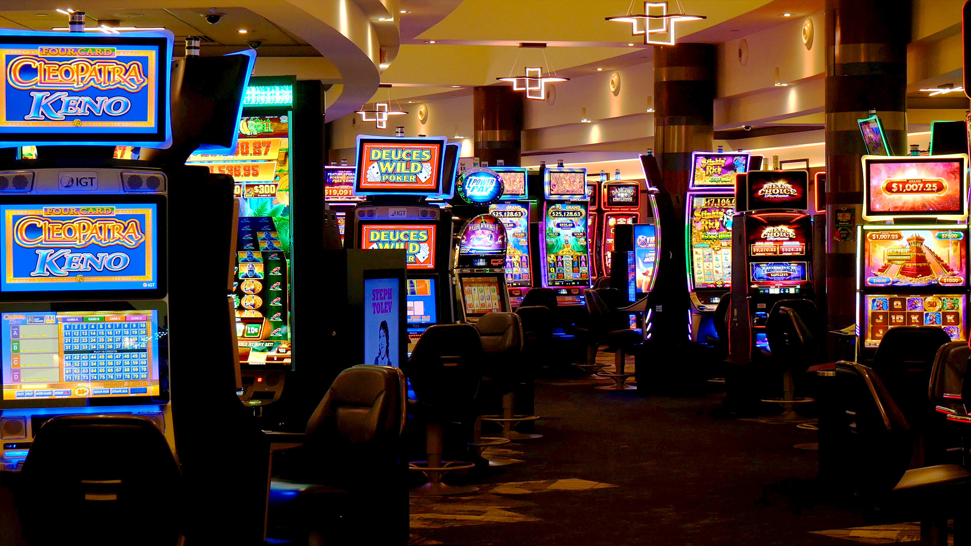 Casino slot gaming floor